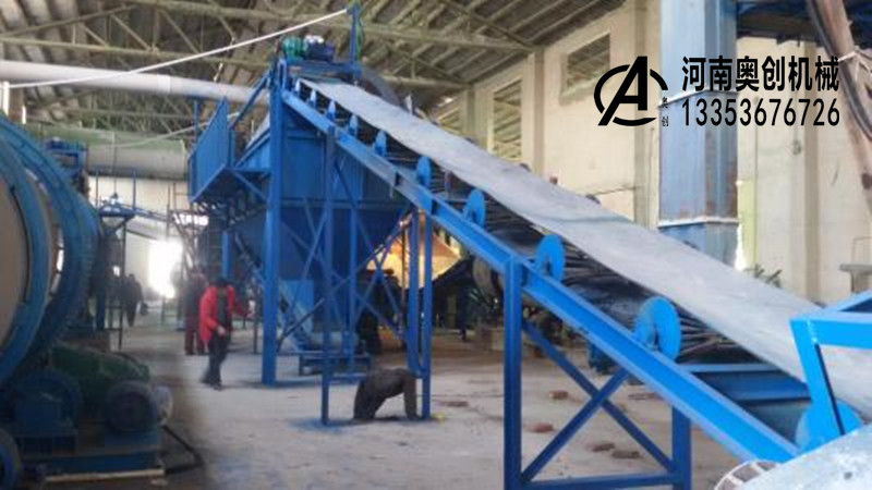 大（dà）傾角皮帶機（jī）