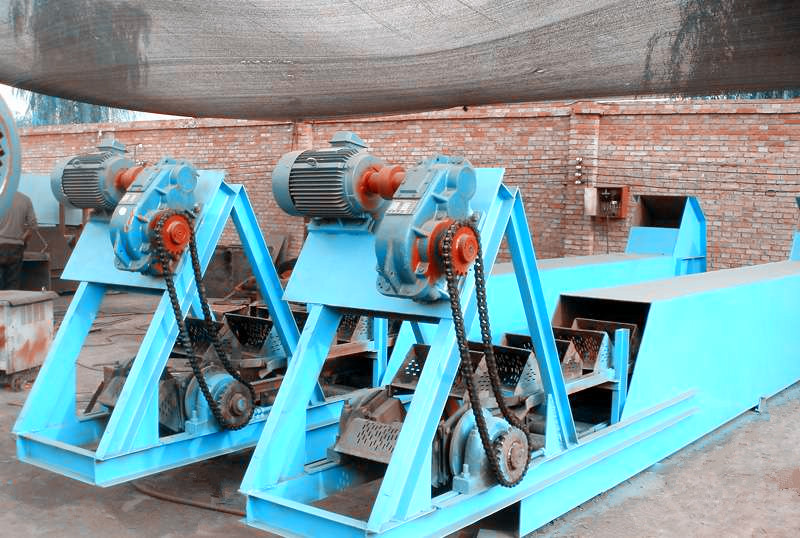 撈坑鬥提(tí)機 撈坑鬥提機(jī)
