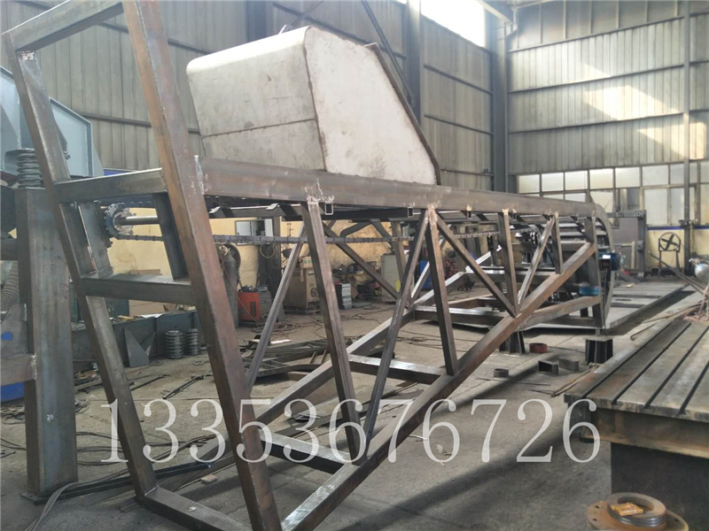重型（xíng）單鬥提升機4