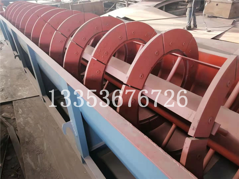 汙(wū)水處(chù)理廠淤泥輸送設備無軸螺旋輸送機
